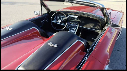 1966 Ford Thunderbird