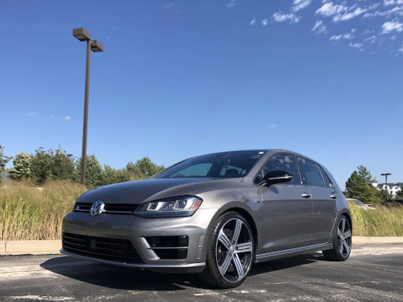 2016 Volkswagen Golf R