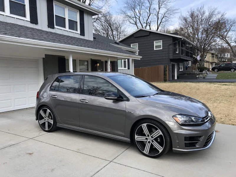 2016 Volkswagen Golf R