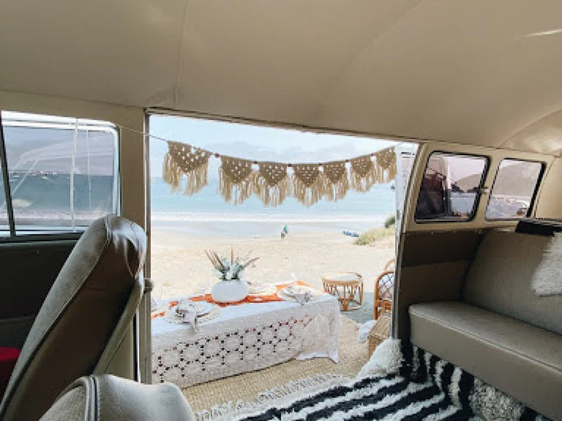 1966 Volkswagen Deluxe 5