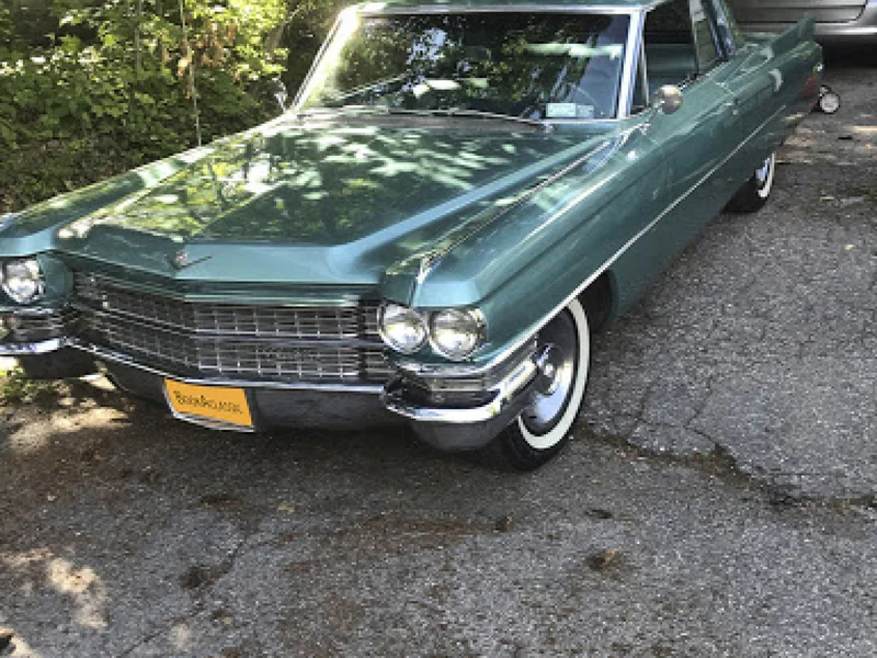 1963 Cadillac Coupe De Ville 6