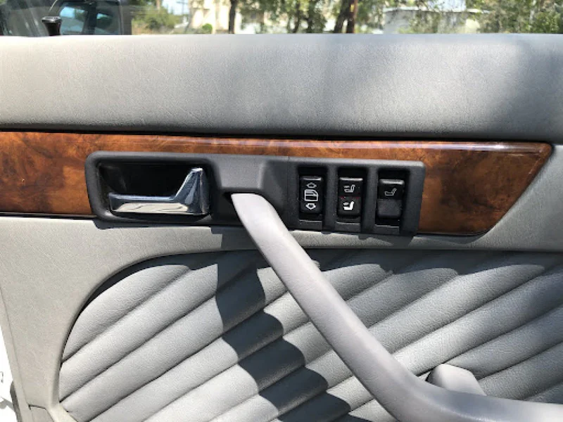 1990 Mercedes-Benz 560sel 9