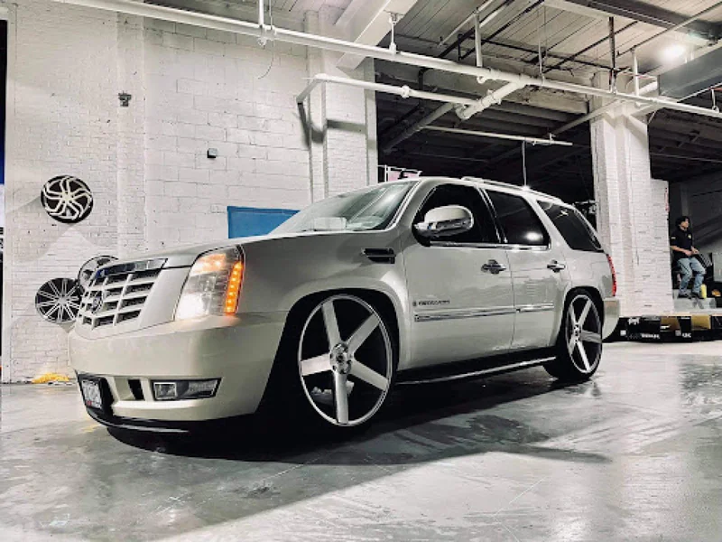 2007 Cadillac Escalade 4