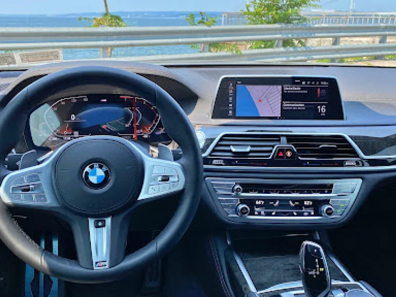 2022 BMW 740xi 5