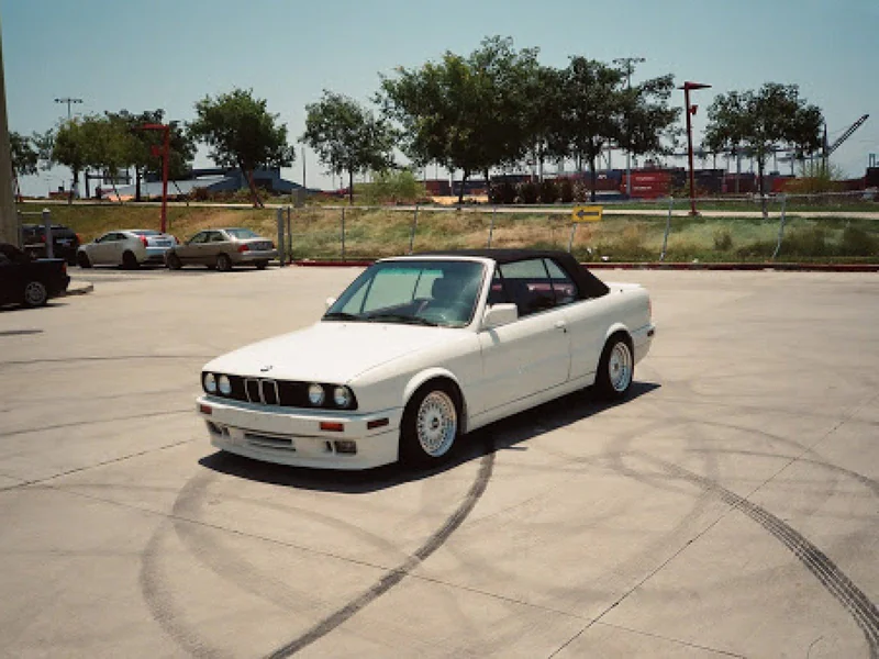 1992 BMW 325i 3