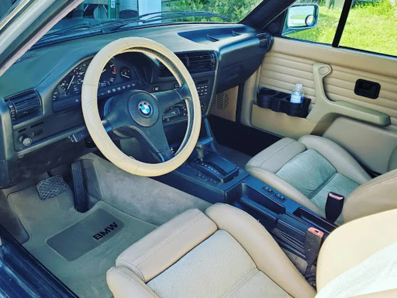 1990 BMW 325i 3