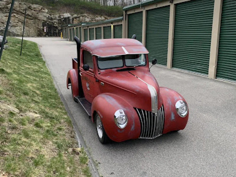 1941 Ford Pickup 3