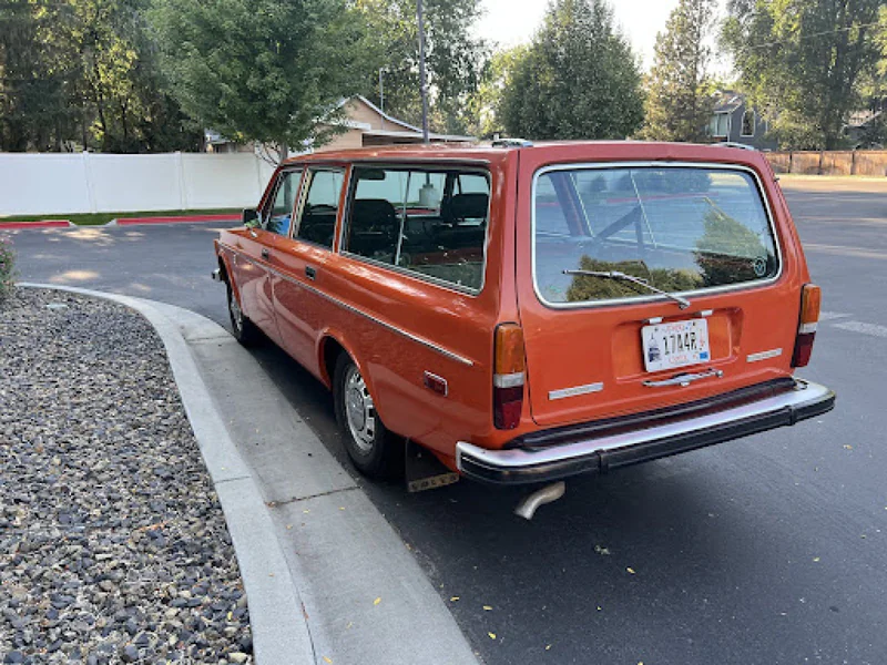 1973 Volvo 145 3