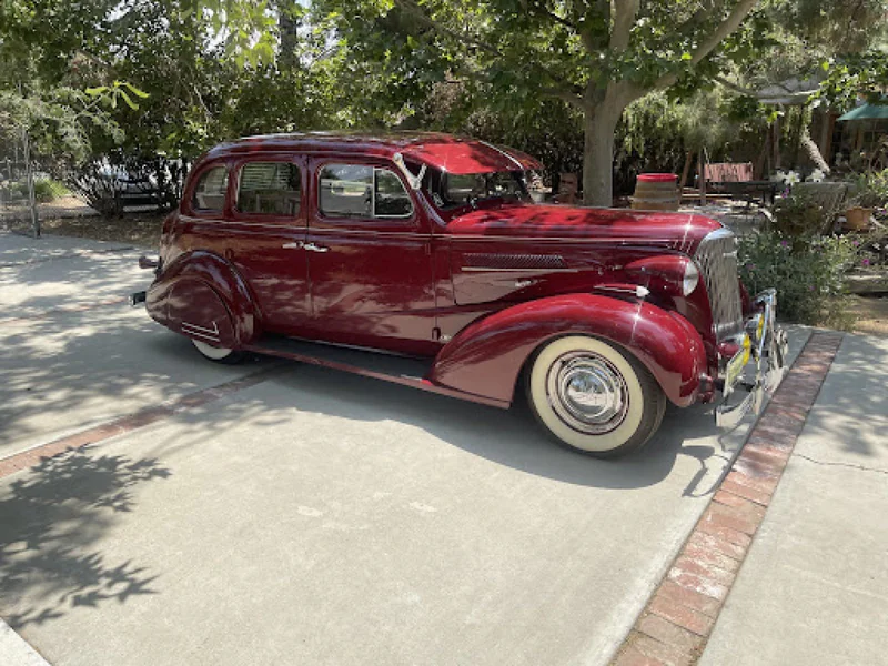 1937 Chevrolet Master Sedan 4