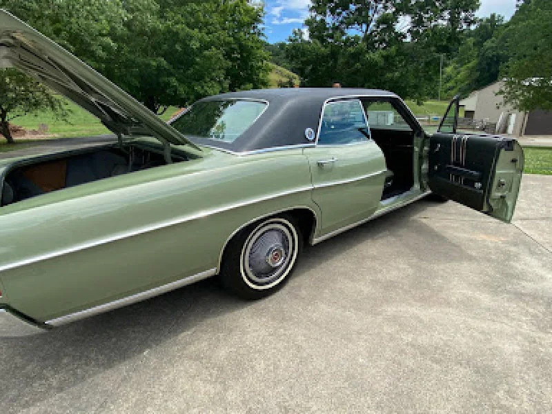 1968 Ford Ltd 3