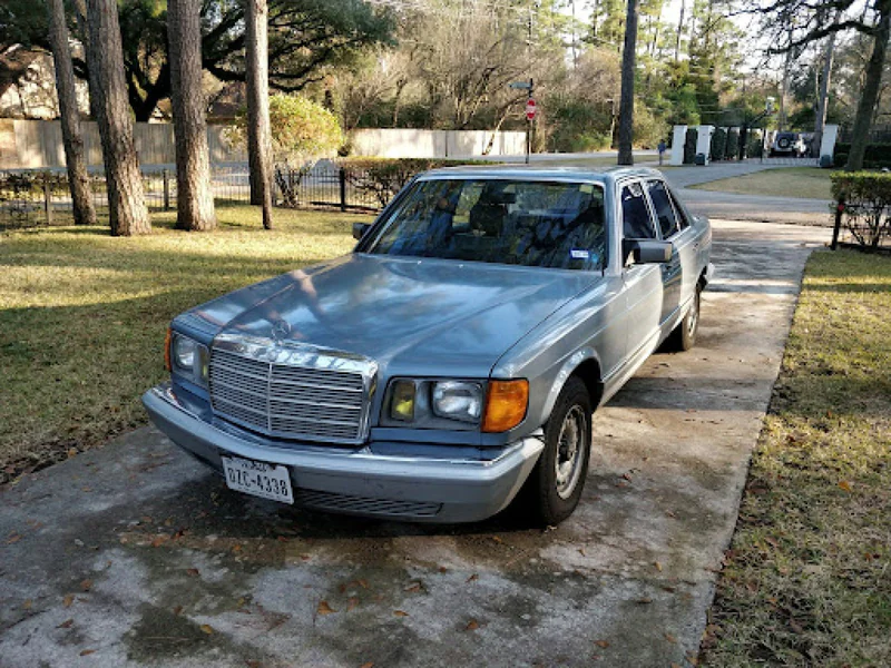 1984 Mercedes-Benz 300SD Turbodiesel 2