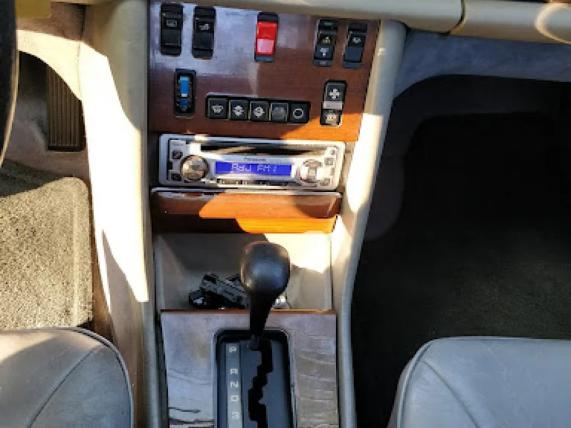 1984 Mercedes-Benz 300SD Turbodiesel  6
