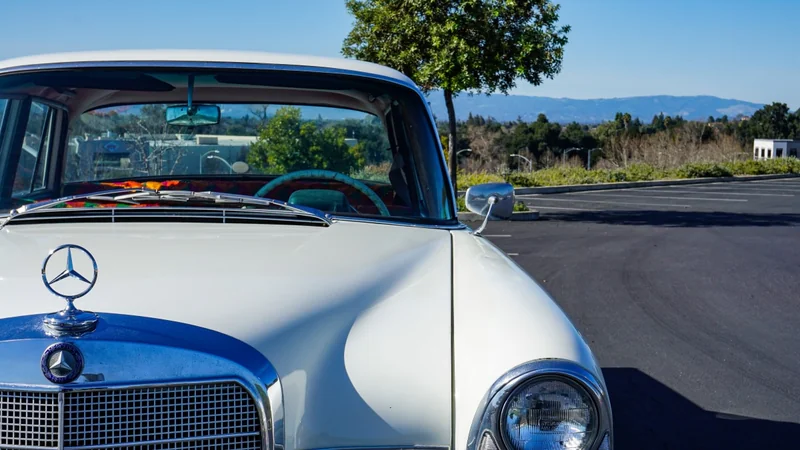 1961 Mercedes-Benz 220B 2