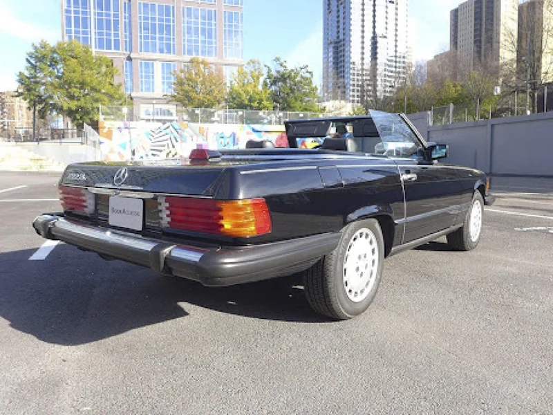 1987 Mercedes-Benz 560SL