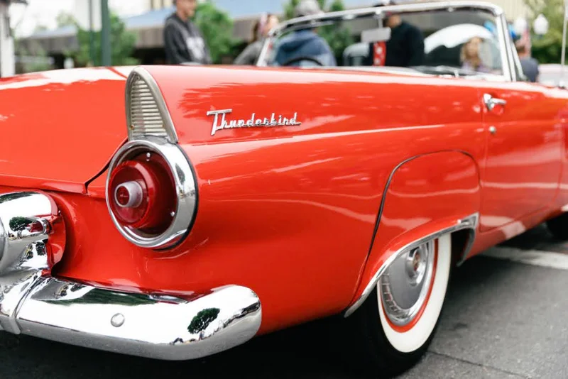 1955 Ford Thunderbird