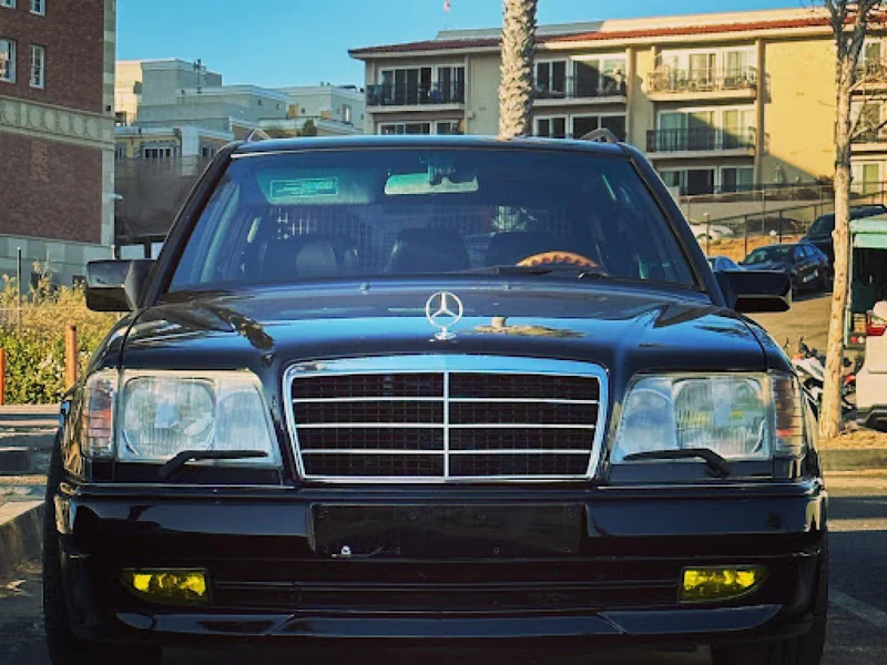 1995 Mercedes-Benz E320 AMG 3