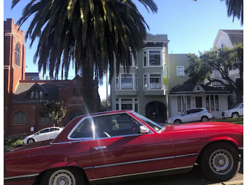 1985 Mercedes-Benz 500 SL 5