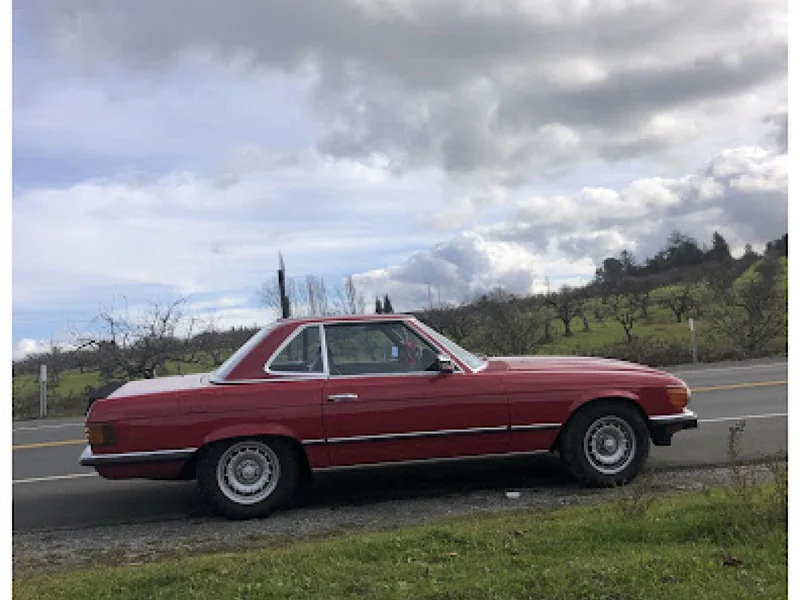 1985 Mercedes-Benz 500 SL 8
