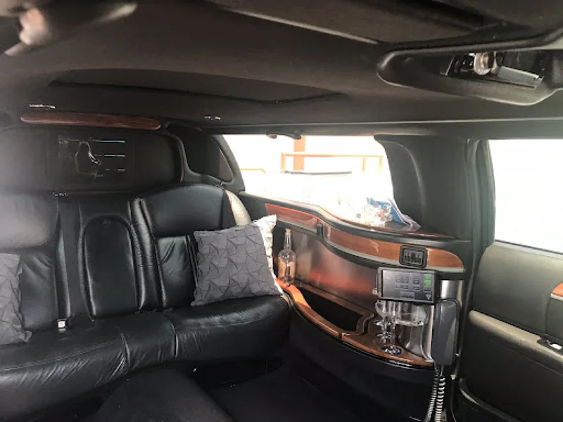 2011 Lincoln Krystal Limousine