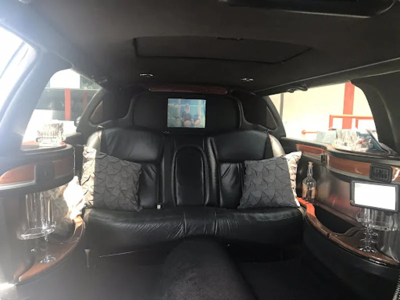 2011 Lincoln Krystal Limousine