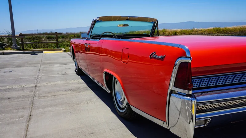 1964 Lincoln Continental 6