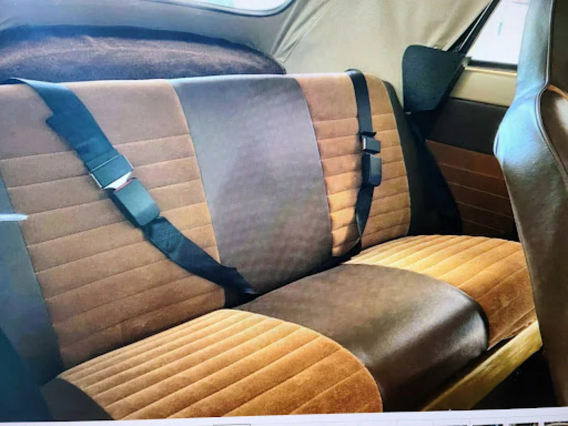 1974 Volkswagen Super Beetle Convertible 2