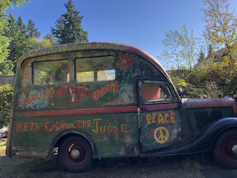 1935 Ford Hippie Wagon 4