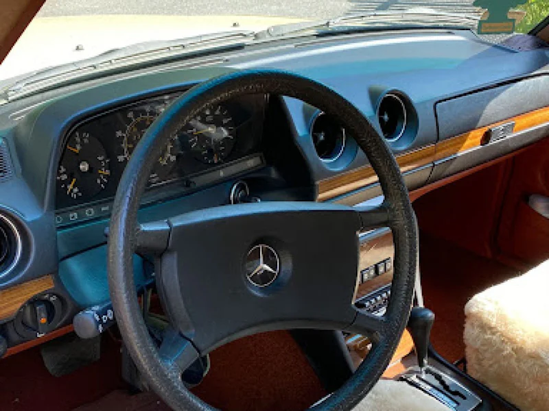1982 Mercedes-Benz 300D TD 8