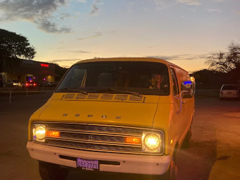 1974 Dodge Tradesman B300 6