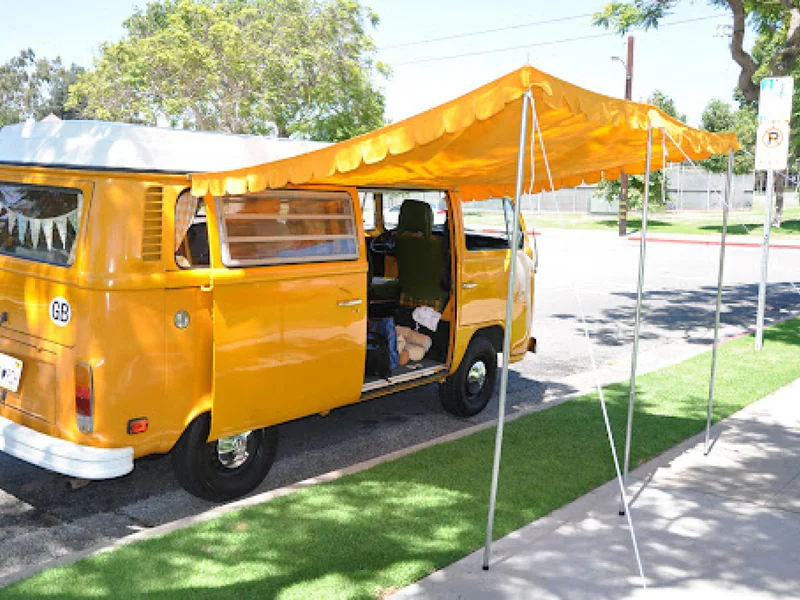 1977 Volkswagen Camper 3