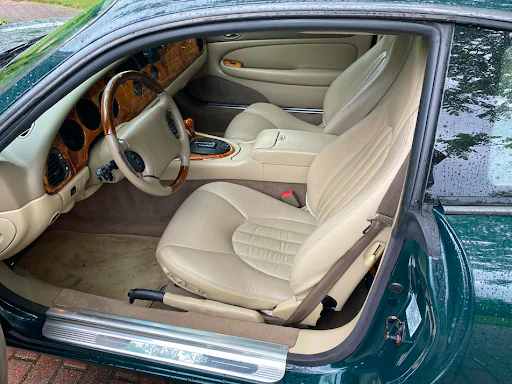 1998 Jaguar Xk8