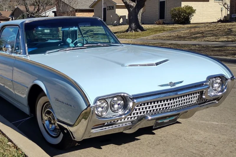 1962 Ford Thunderbird 390 4