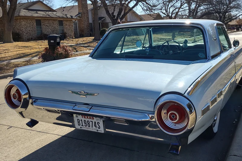 1962 Ford Thunderbird 390 5