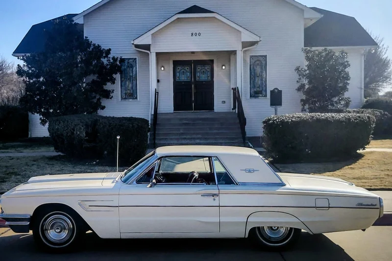 1965 Ford Thunderbird 390 13