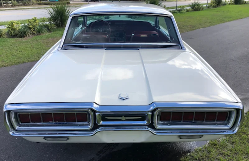 1965 Ford Thunderbird