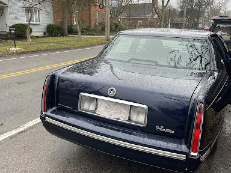 1999 Cadillac Deville 3