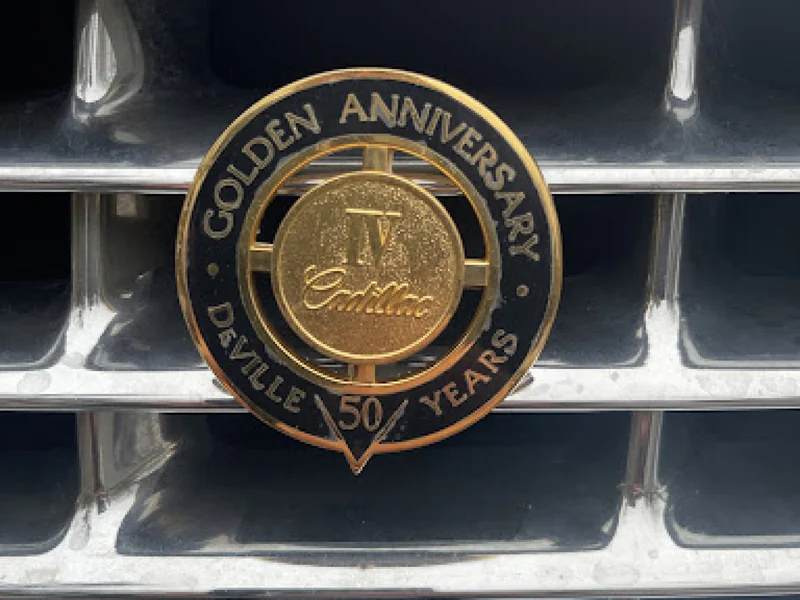 1999 Cadillac Deville 5