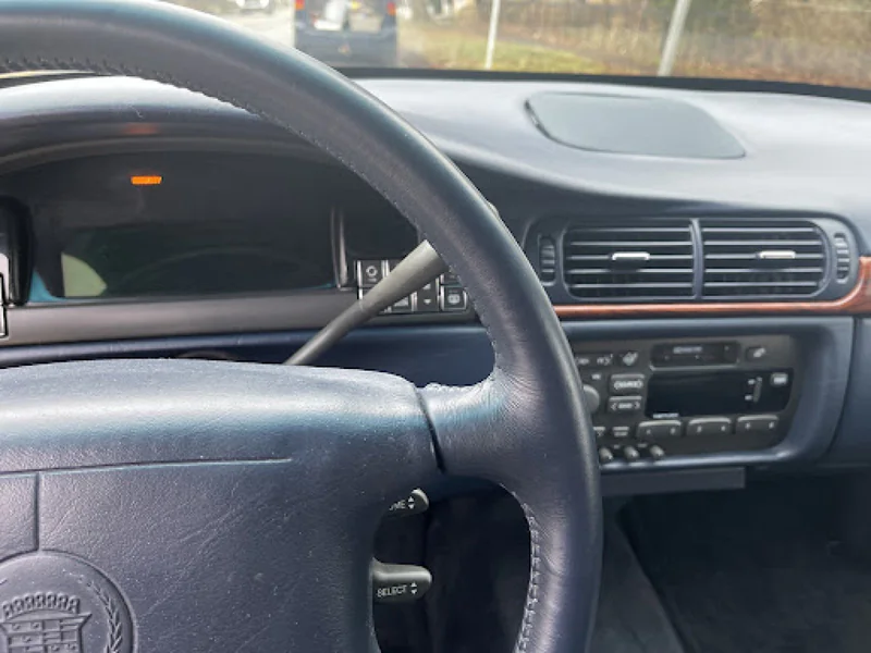 1999 Cadillac Deville 7