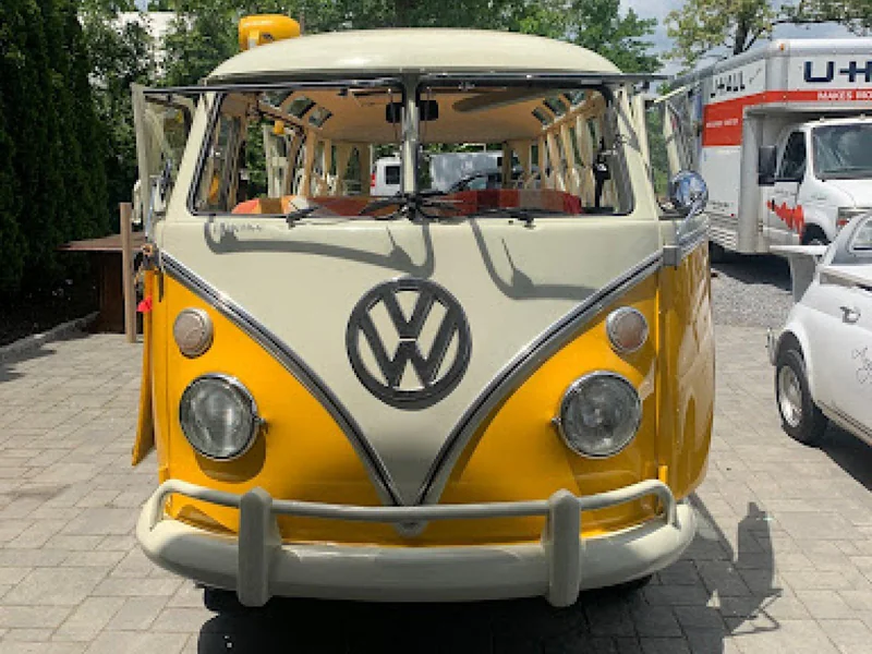 1967 Volkswagen Split Window Bus