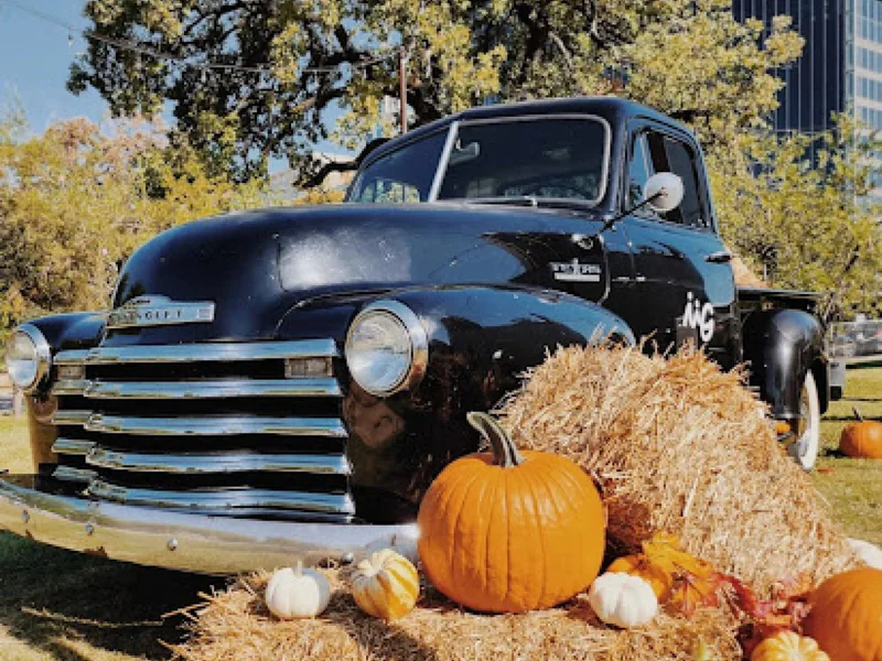 1953 Chevrolet Pickup 8