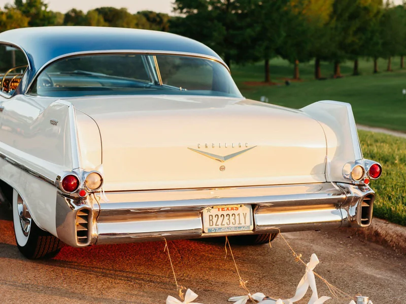 1957 Cadillac Sedan De Ville 2