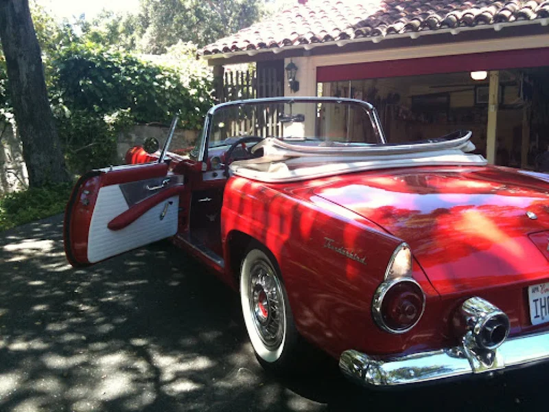 1955 Ford Thunderbird