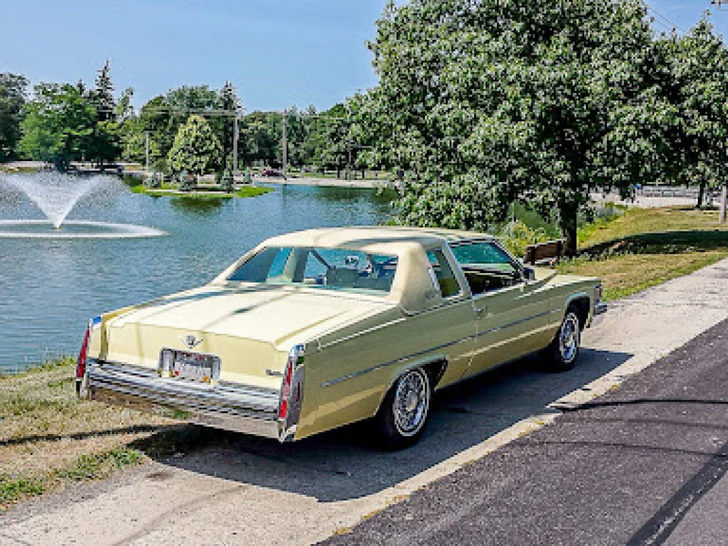 1978 Cadillac Coupe Deville 4