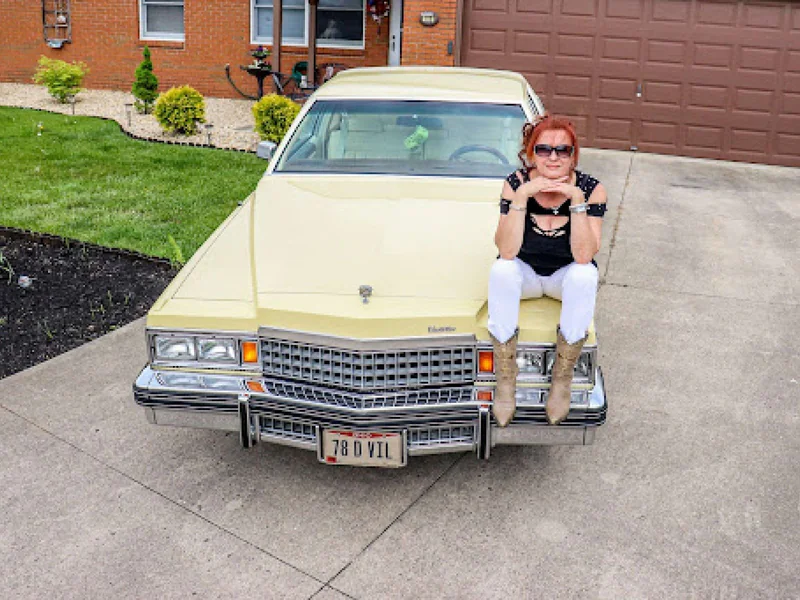 1978 Cadillac Coupe Deville 6