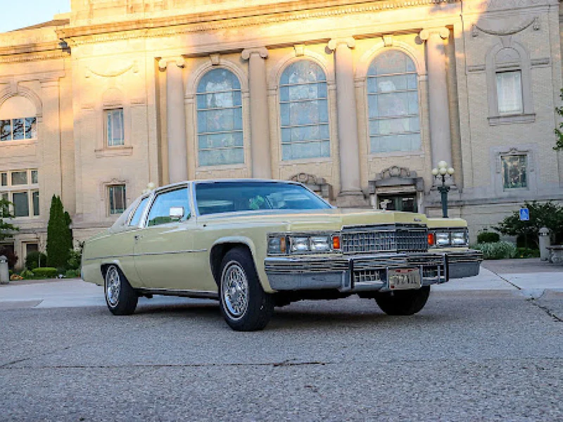 1978 Cadillac Coupe Deville 8