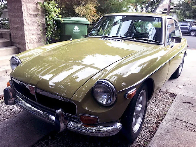 1973 MG GBT Sports Coupe 3