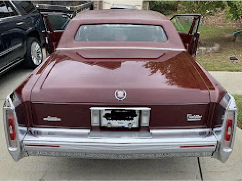 1991 Cadillac Brougham 3