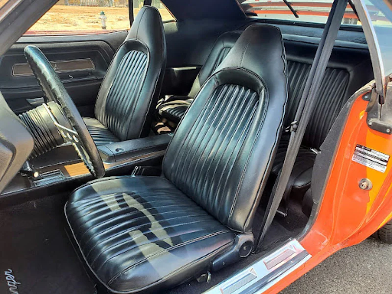 1974 Dodge Challenger 4