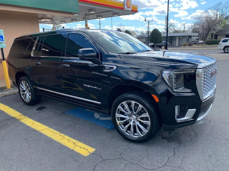 2021 GMC Denali Xl in Hensley 3