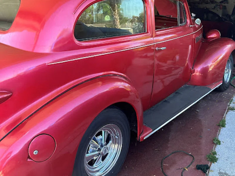 1939 Chevrolet Model 85 2
